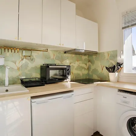 Cosy Avec Vue Imprenable Sur - Acces Direct - Proche Centre Appartement *